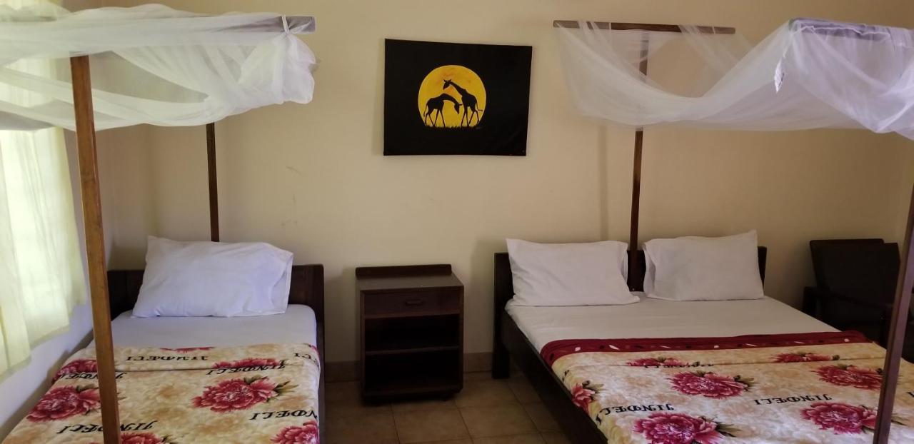 Climbers Home Moshi Bagian luar foto