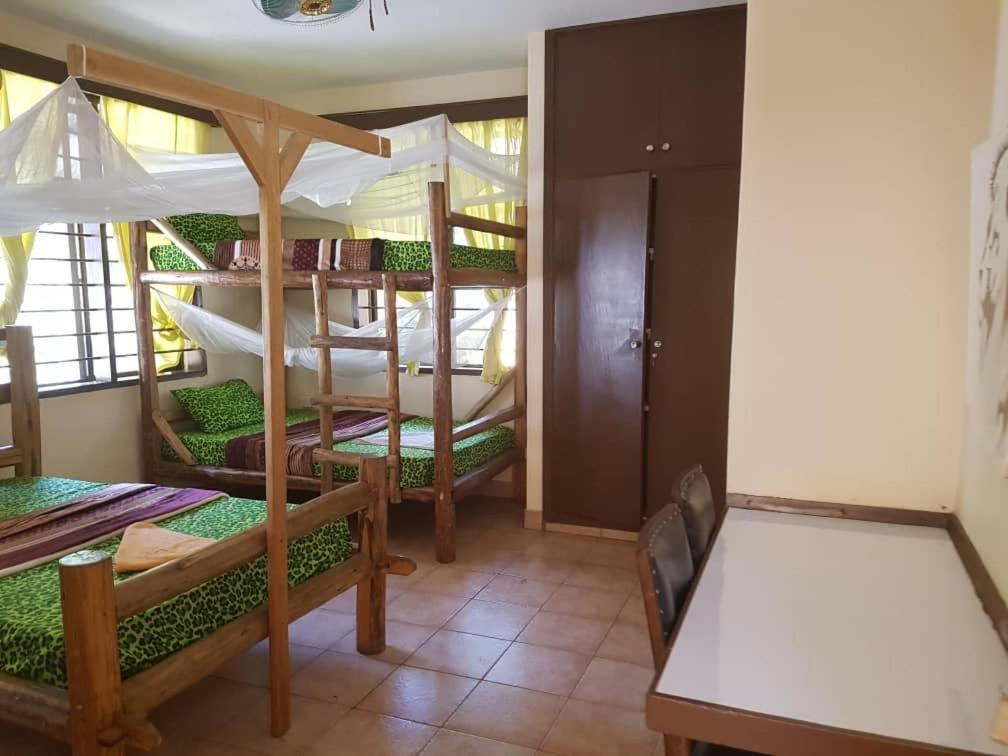 Climbers Home Moshi Bagian luar foto
